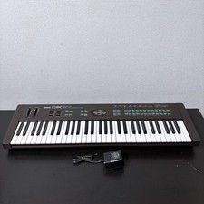 YAMAHA DX27 FM Synthesizer 61-Key Excellent Tested w/ AC Adapter Japan