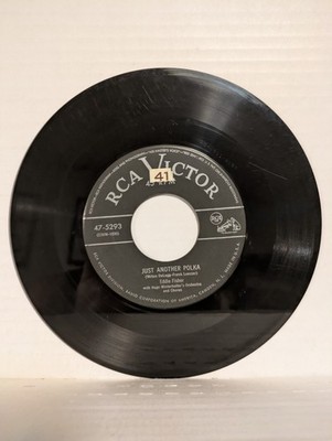 45 ~Eddie Fisher: ''I'm Walking Behind You / Just Another Polka'' 1953 RCA (G+)