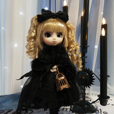 Pullip Seira Seira-chan Mint Doll with Box in Black Coffin