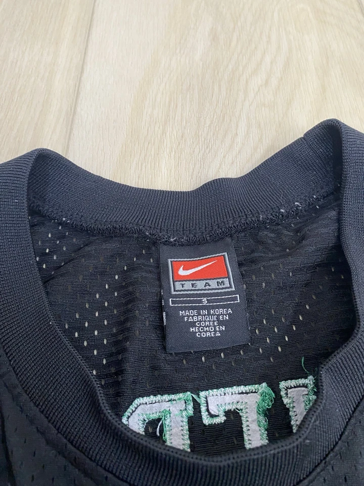 Camiseta deportiva para hombre mediana Paul Pierce Boston Celtics Nike 25 rebobinada negra talla pequeña Foto 3 de 4