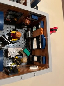LEGO CREATOR: Detective's Office (10246)
