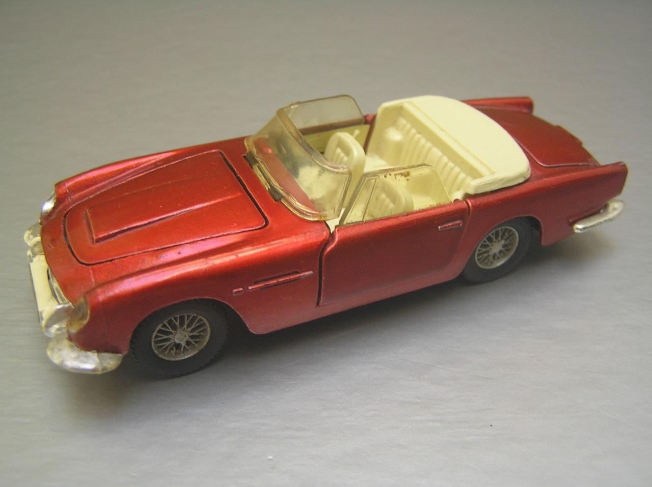 Solido Simca Oceane Spider With Man 1:43 110
