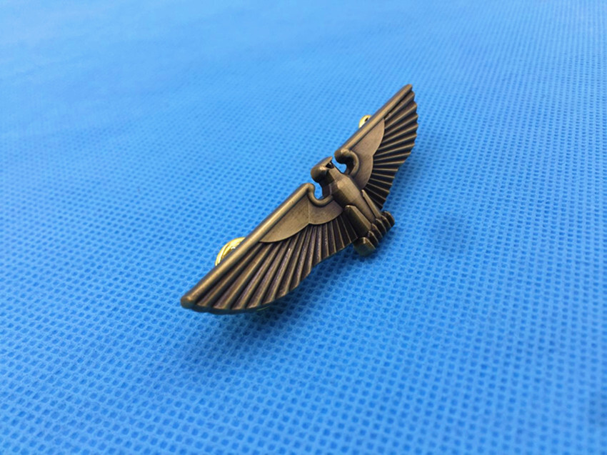 German Eagle Pins Badge Metal WW2 German Veterans Association Cap
