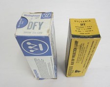 DFY PROJECTOR PROJECTION LAMP BULB 1000W / 115/120V LOT OF 2