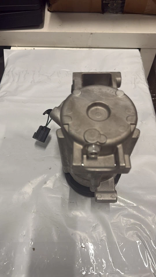 GMC Sierra 2500HD 2006 6,6 L turbo diésel compresor de aire acondicionado Foto 3 de 4