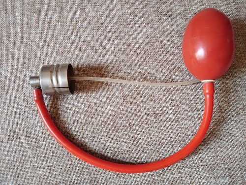 SPRUZZINO PER FLOID ORIGINALE BARBIERE VAPORIZZATORE EROGATORE DOPOBARBA - Foto 2 di 4