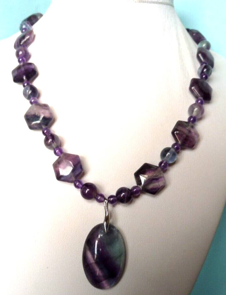Collier en fluorine naturelle 265 Cts et pendentif en argent massif véritable 45 cm