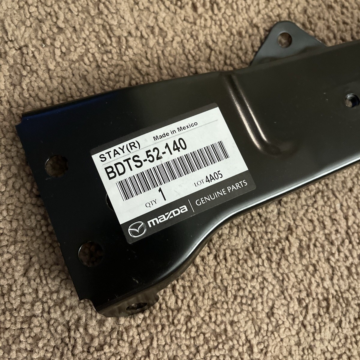 2019-2023 MAZDA 3 Front Fender Bracket Right Passenger BDTS52140