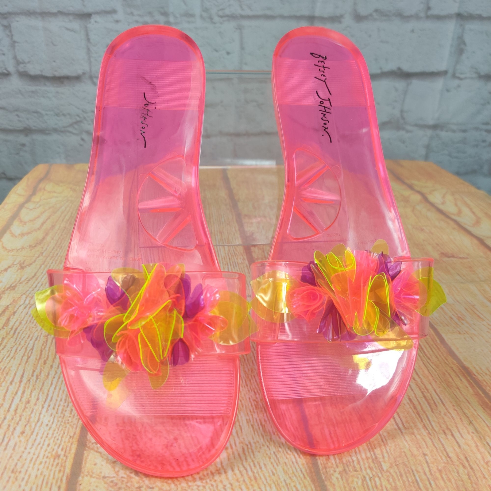 betsey johnson jelly shoes