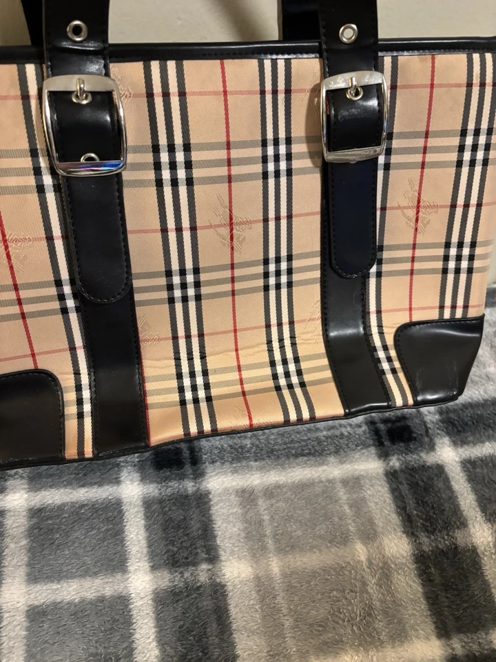 Сумочка Burberry London - Изображение 4 из 4