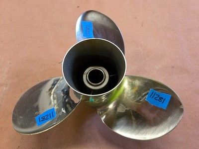 15 3/4'' X 15P MERCURY MIRAGE PLUS SS PROPELLER, 48-19838 15P, FLO TORQ, P11281