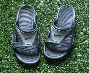nike first string slide men's sandals