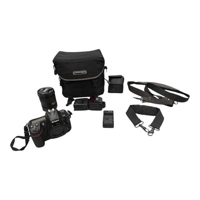 Nikon D300 DSLR 4.1K Shutter 18-200mm VR Lens SB-600 Flash Case Charger Set