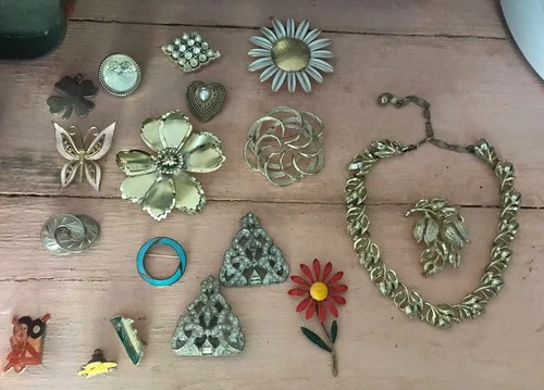 Vintage Estate Jewelry Lot Rhinestone Costume Watch Earrings Necklaces Brooches