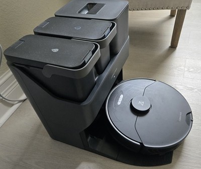Roborock S7 MaxV Ultra - Vac / Mop  Self  Cleaning Hepa Vac