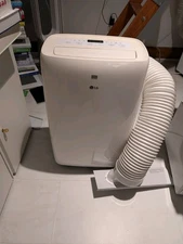 LG - Portable Air Conditioner - 6,000 BTU - White - LP0621WSR