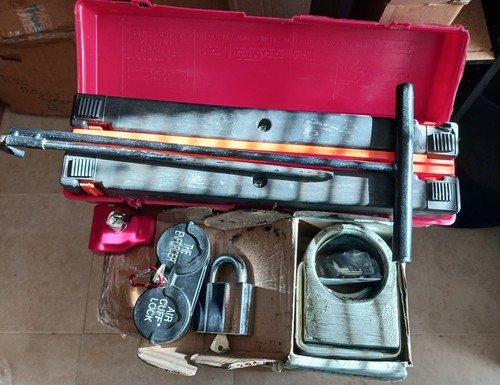The Enforcer King Pin Lock Semi & Trailer Lock bundle w/ keys..
