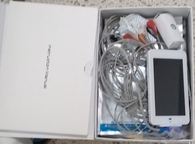 Pioneer XDP-100R White Media Player, Model XDP-100R, Includes Accessories