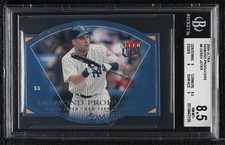 2004 Fleer Ultra Diamond Producers Derek Jeter #8DP BGS 8.5 HOF 0q3