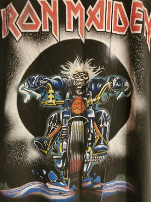 Vintage Iron Maiden Tshirt Mens XL Don't Walk Rock @ T.G Label