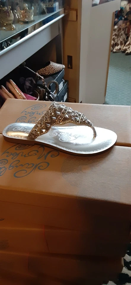 NAUGHTY MONKEY SILVER LEATHER bling BEADED THONG FLAT SANDALS loving u 10 M - Image 2 of 4