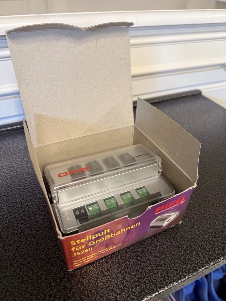 Piko Multiple Switch Box - Image 2 of 2