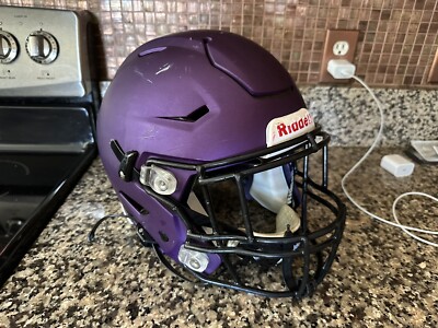 cheap f7 helmet Schutt F7 Air Youth Football Helmet Molded Gloss Black / XS main image 0