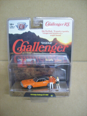 M2 Walmart Exclusive Diorama 1970 Challenger , Orange