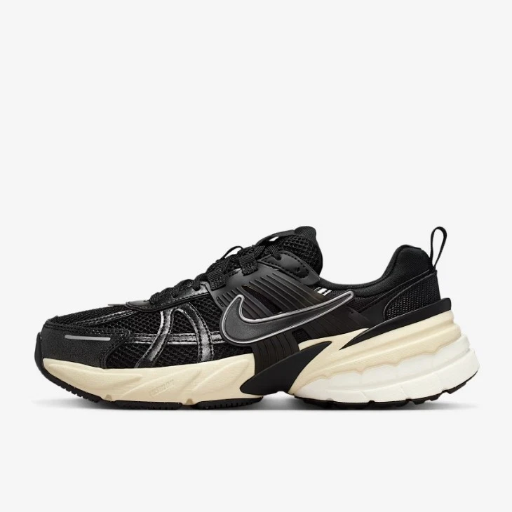 New Nike Women's V2K Run Shoes - Black (FD0736-012)