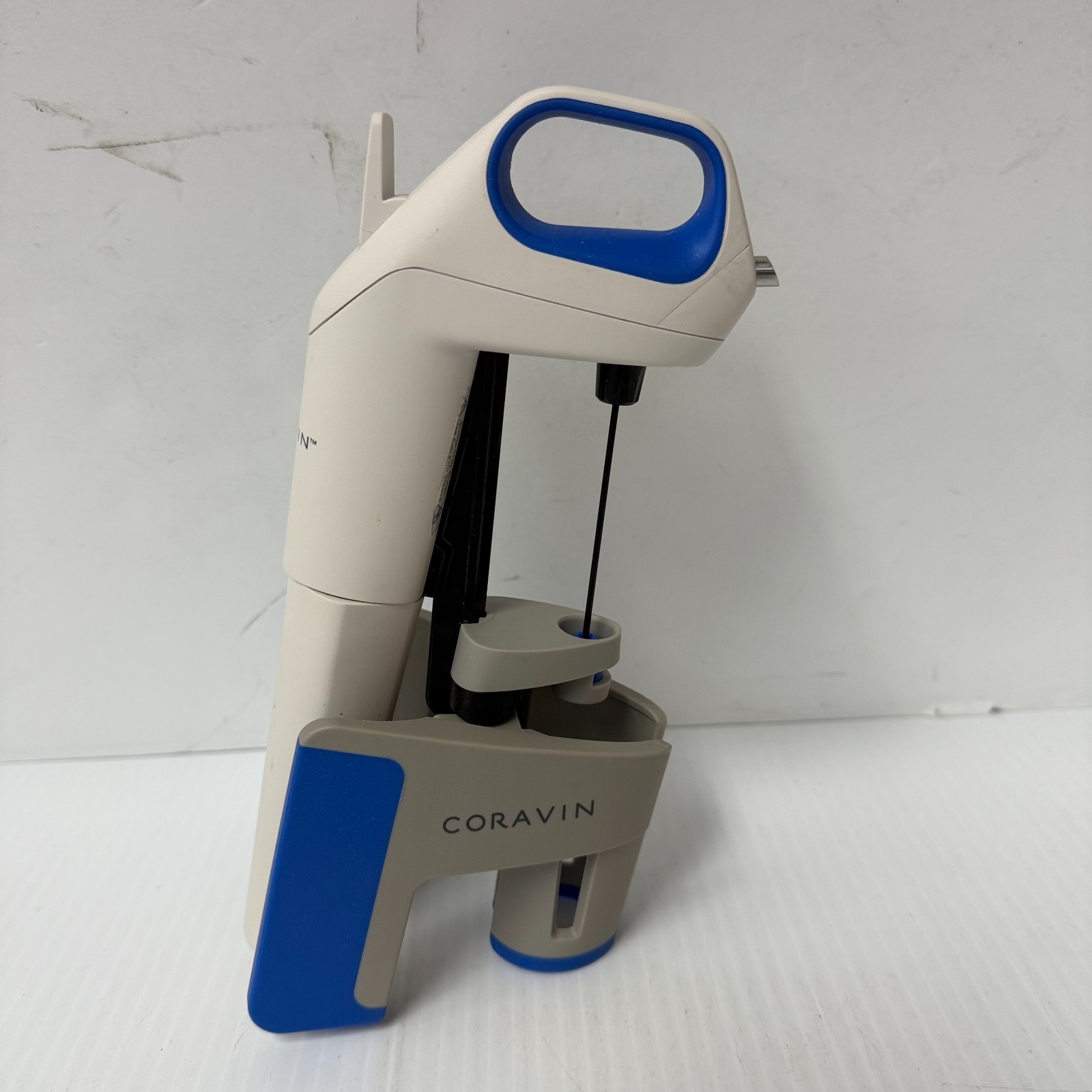 Coravin Model One Wine Preservation System With 2 Cartridges & Carrying Case New