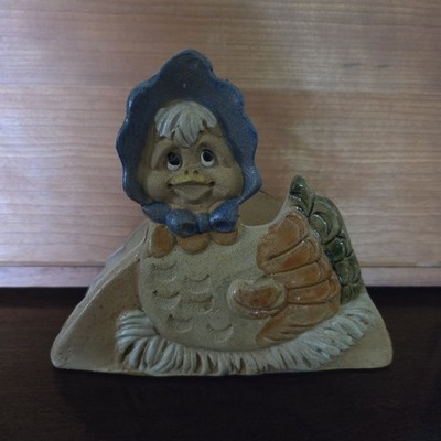 Vintage Max Hindt Pottery Chicken Napkin Holder Blue Bonnet Hen Folk Art Cottage