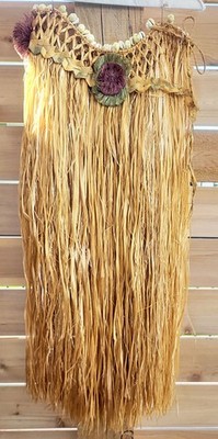 Vintage Hawaiian Tahitian Polynesian Natural Grass Hula Skirt w/Shells 37'' Long