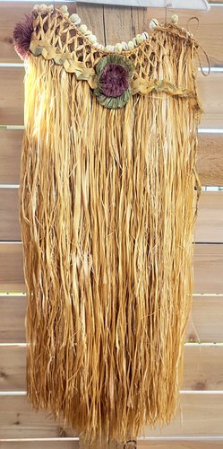 Vintage Hawaiian Tahitian Polynesian Natural Grass Hula Skirt w/Shells 37" Long