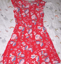 LOFT Red Floral A-Line Dress MP Petite Sleeveless Ruffle V-Neck Knee Length