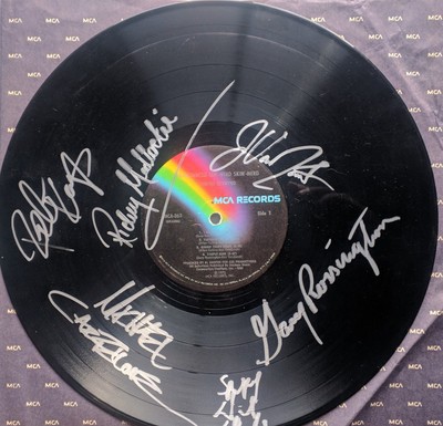 Lynyrd-Skynyrd-full-band-autographed-Pronounced-album-Johnny-Rickey-Gary-Mark-2