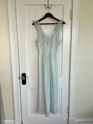 Vintage Wonder Maid Empire Light Blue Full Slip Dress Nightgown Lace Lingerie