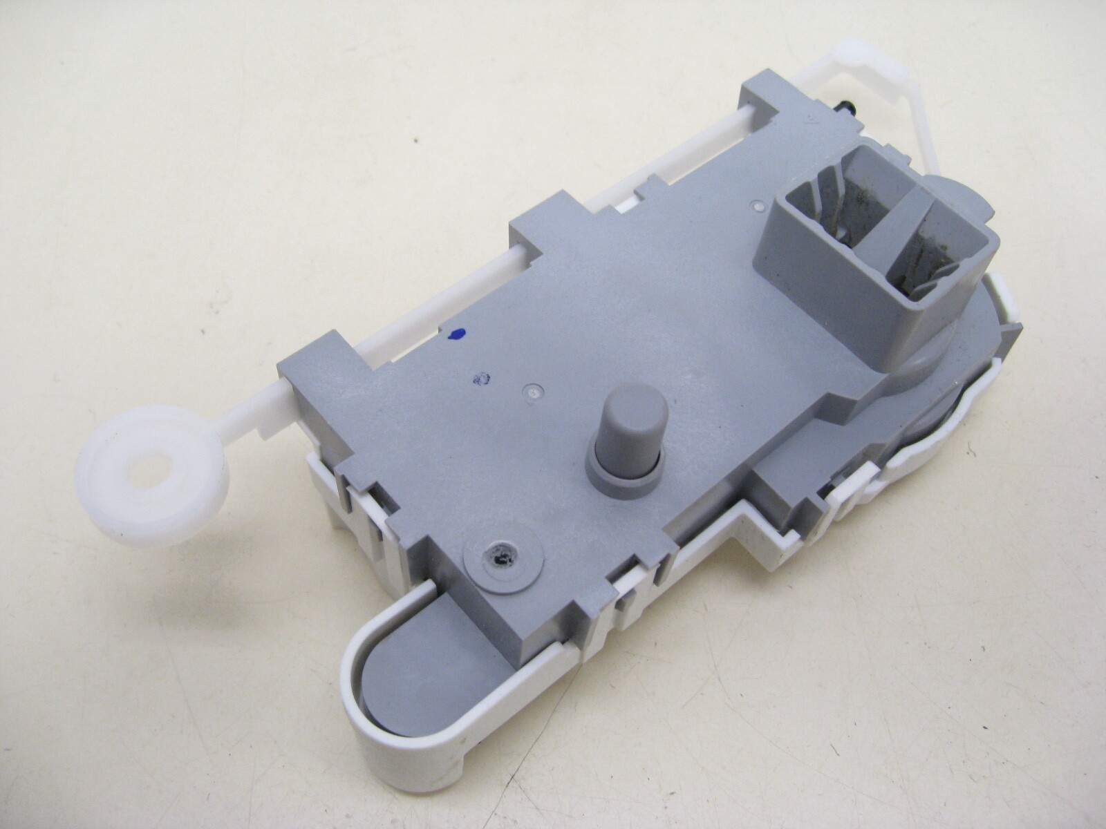 Whirlpool Maytag Washer Door Lock W10443885 WPW10443885 eBay