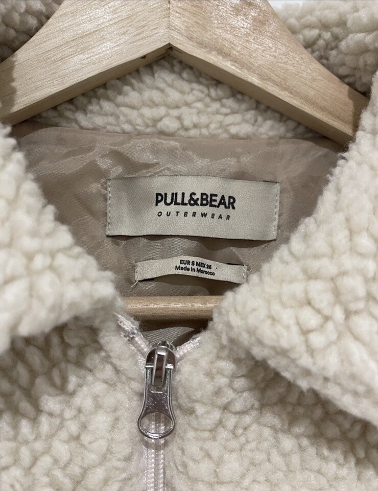 Pull Bear Cream Teddy Fluffy Cropped Faux Wool Warm Sherpa