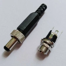 5.5mm x 2.1mm 5.5/2.1 DC Power Barrel Plug Jack w/ Lock Cap Panel Mount M729