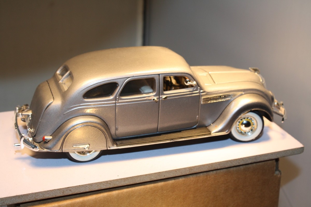 1936 Chrysler Airflow 1/32 Signature Models | eBay