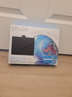 ~Wacom Black Small Intuos Art Pen & Touch Tablet - CTH490/K New Open Box