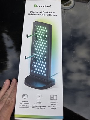 Nanoleaf Lochwand Schreibtisch Dock RGB Beleuchtung & USB Hub N7602K00-1LB Brandneu Versiegelt