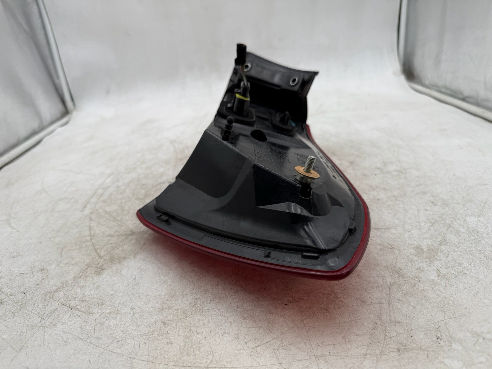 2014-2019 MASERATI GHIBLI DRIVER LEFT LH REAR OUTER TAILLIGHT OEM 45k