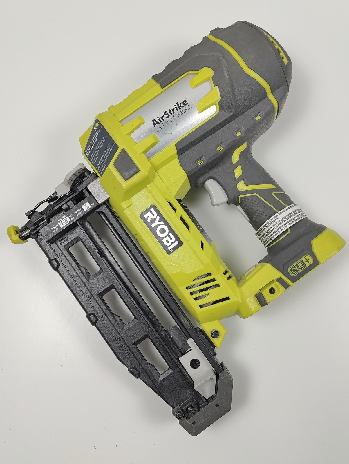 Ryobi P325 One+ 18V Airstrike 16 Gauge Cordless Finish Nailer TOOL ONLY