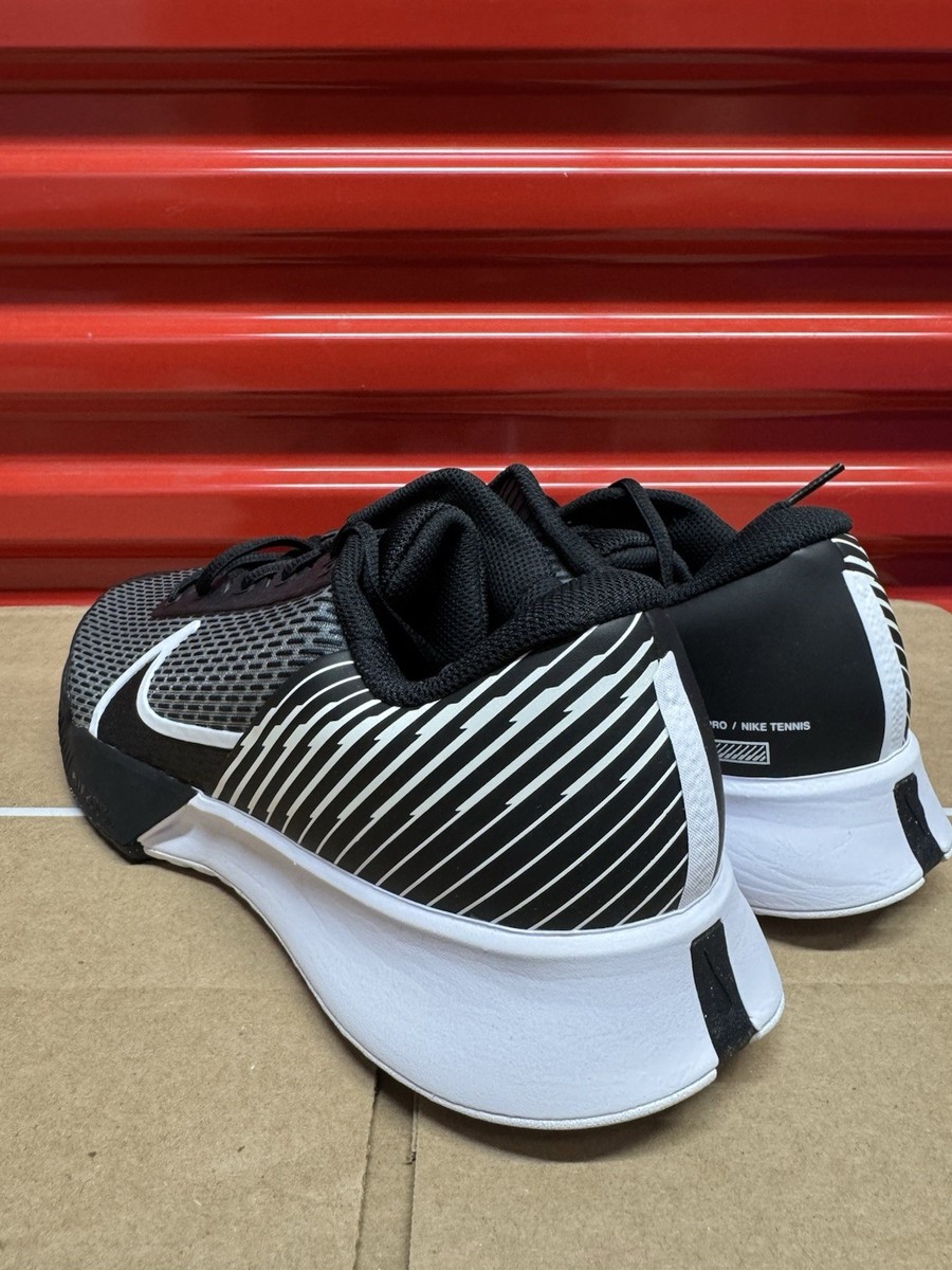 Men's Size 11- Nike Zoom Court Vapor Pro 2 HC Tennis Black
