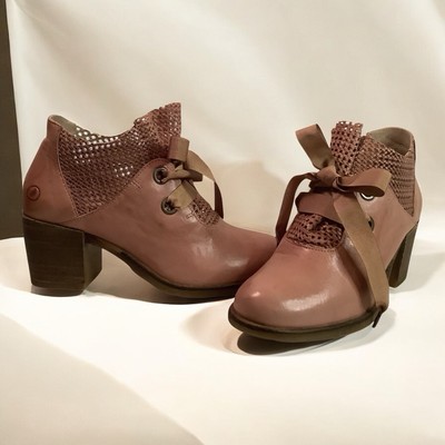 Casta Rosa Ankle Boots Dusty Rose Leather Shoe Retro Style Ribbon Tie SZ 7