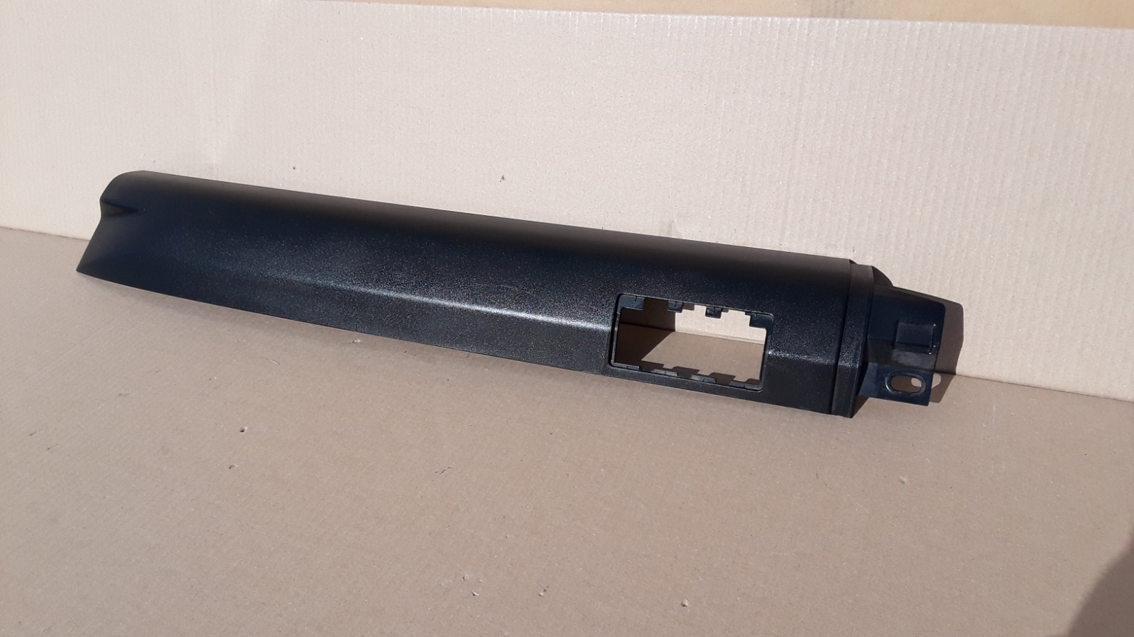 2003-2011 Honda Element Front Right  Exterior Roof Garnish Cover Panel Black OEM