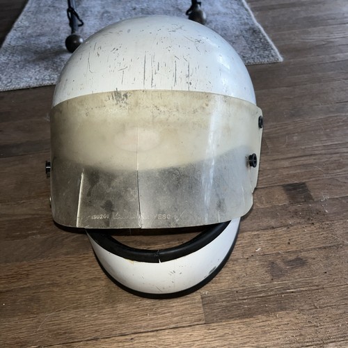 Vintage Bell Helmet Snell 75 Star 2 D.O.T  White Full Face Shield 7 3/8