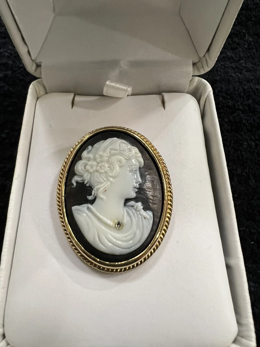 Avon Black Cameo Brooch Pin Pendant