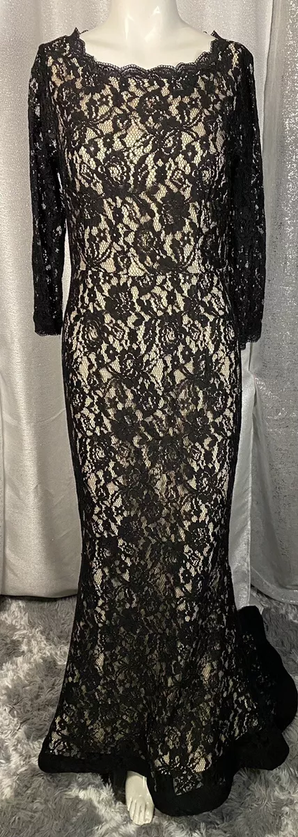Venus long lace clearance dress